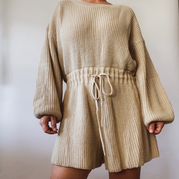 New // RICHIE SWEATER KNIT DRAWSTRING ROMPER - Picture 6 of 8